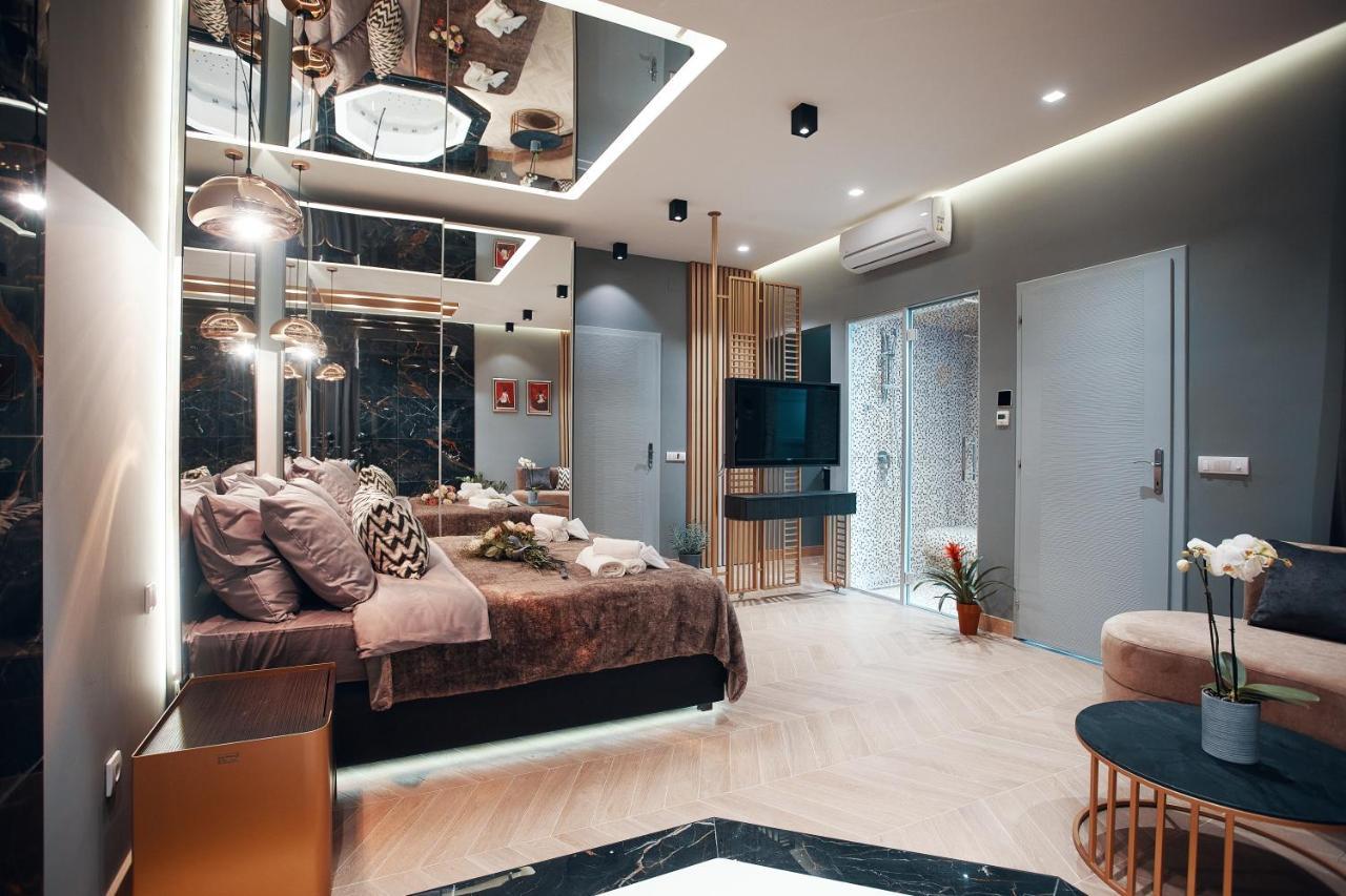Monza Mirror Apartment Kikinda Exterior foto